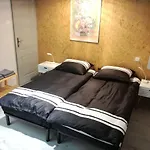 Studio S